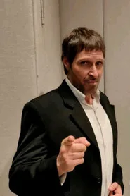 Niko Tucci
